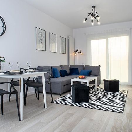Apartament Happy Holiday โควอบเซก ภายนอก รูปภาพ